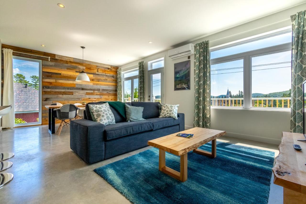 Hotel-Appartements De La Gare Val-David Esterno foto
