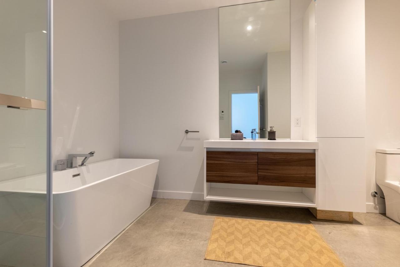 Hotel-Appartements De La Gare Val-David Esterno foto
