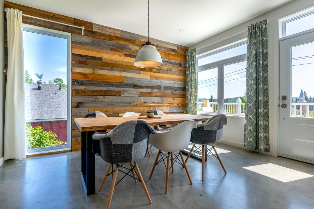 Hotel-Appartements De La Gare Val-David Esterno foto